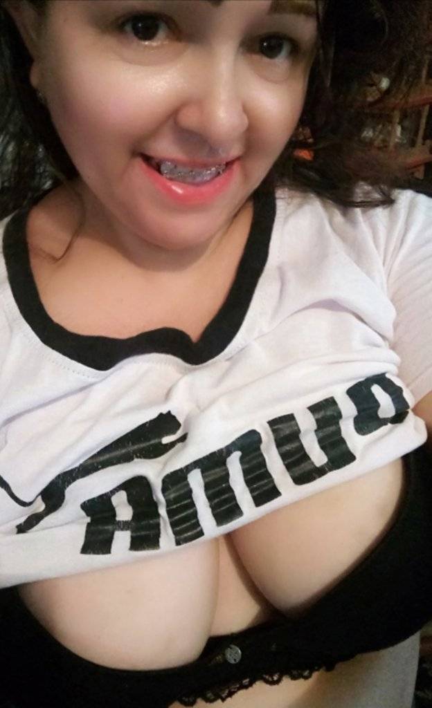 L A BuBu Beltran  - Tetas de gorda