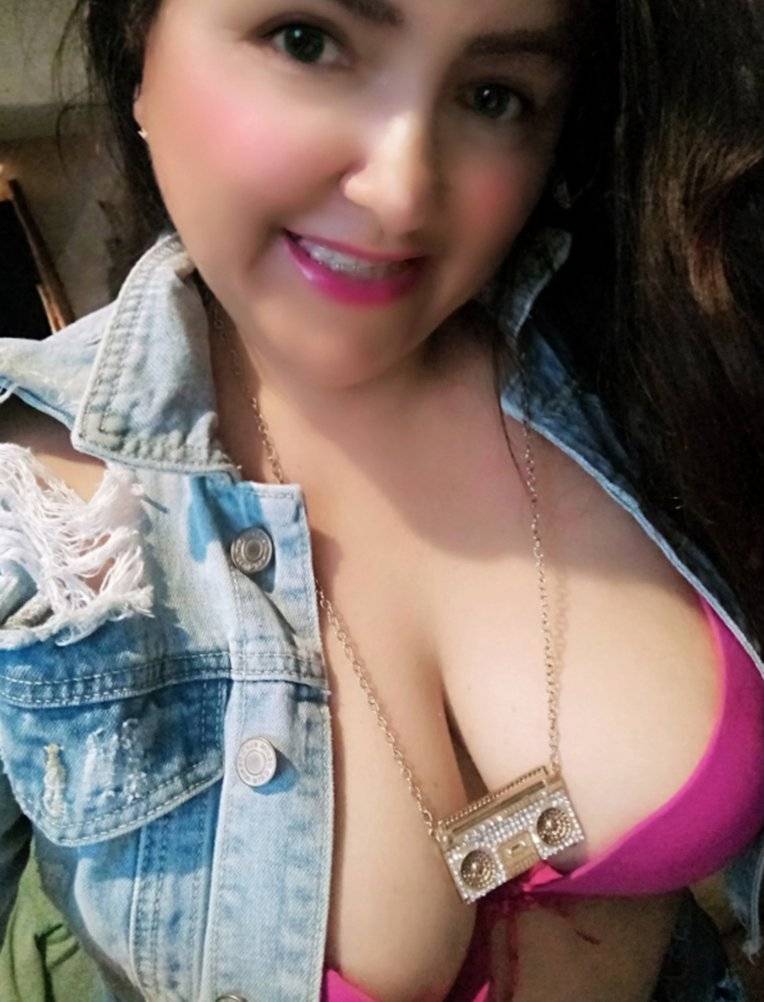 L A BuBu Beltran  - Tetas de gorda