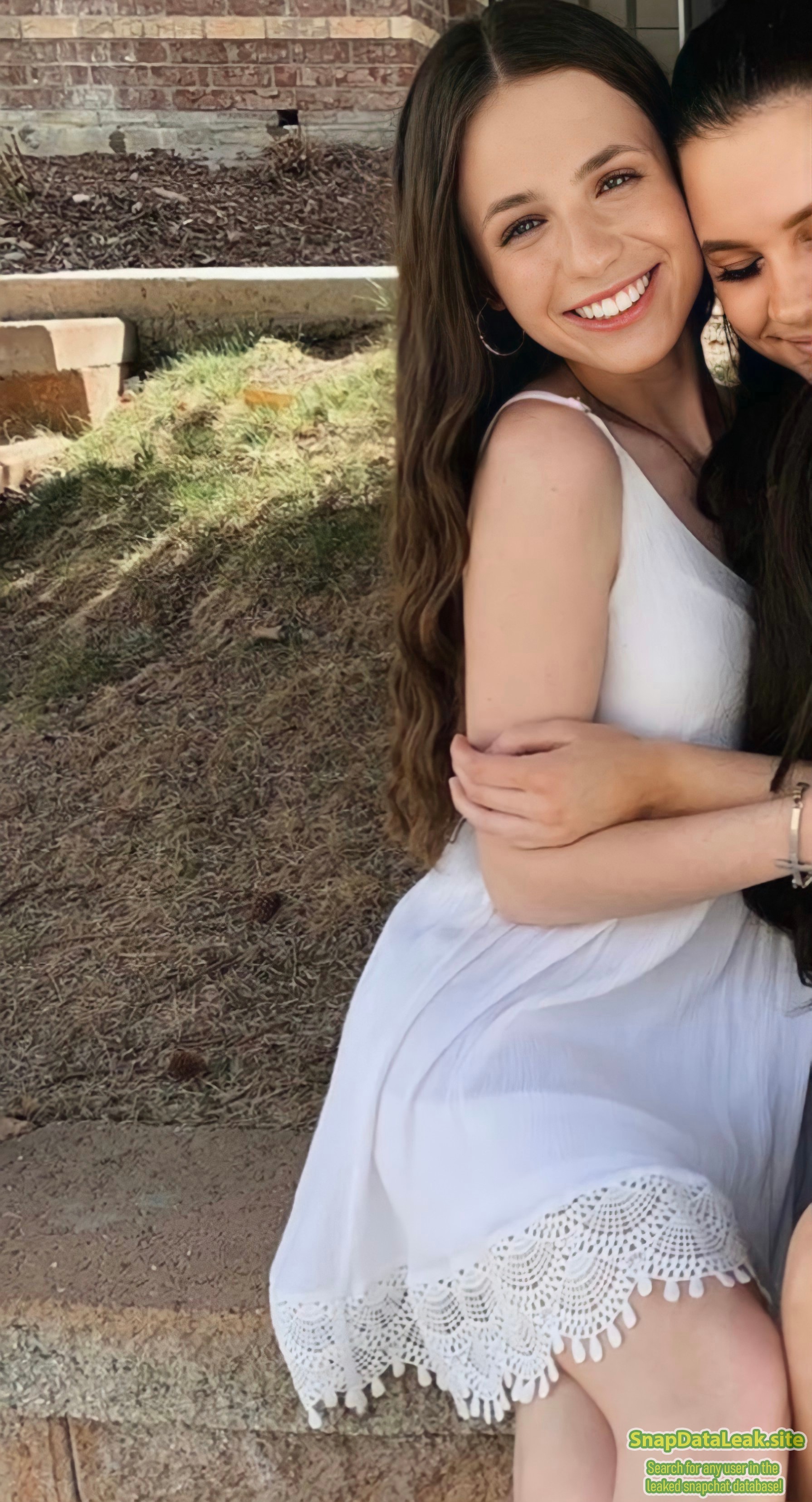 Brunette Teen Slut LEAKED