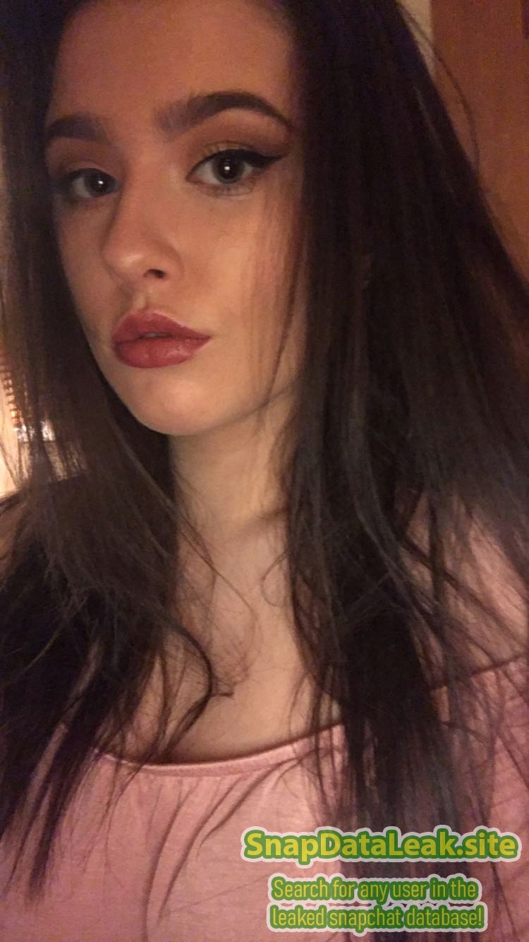 Cute 18 Yo Teen Leaked