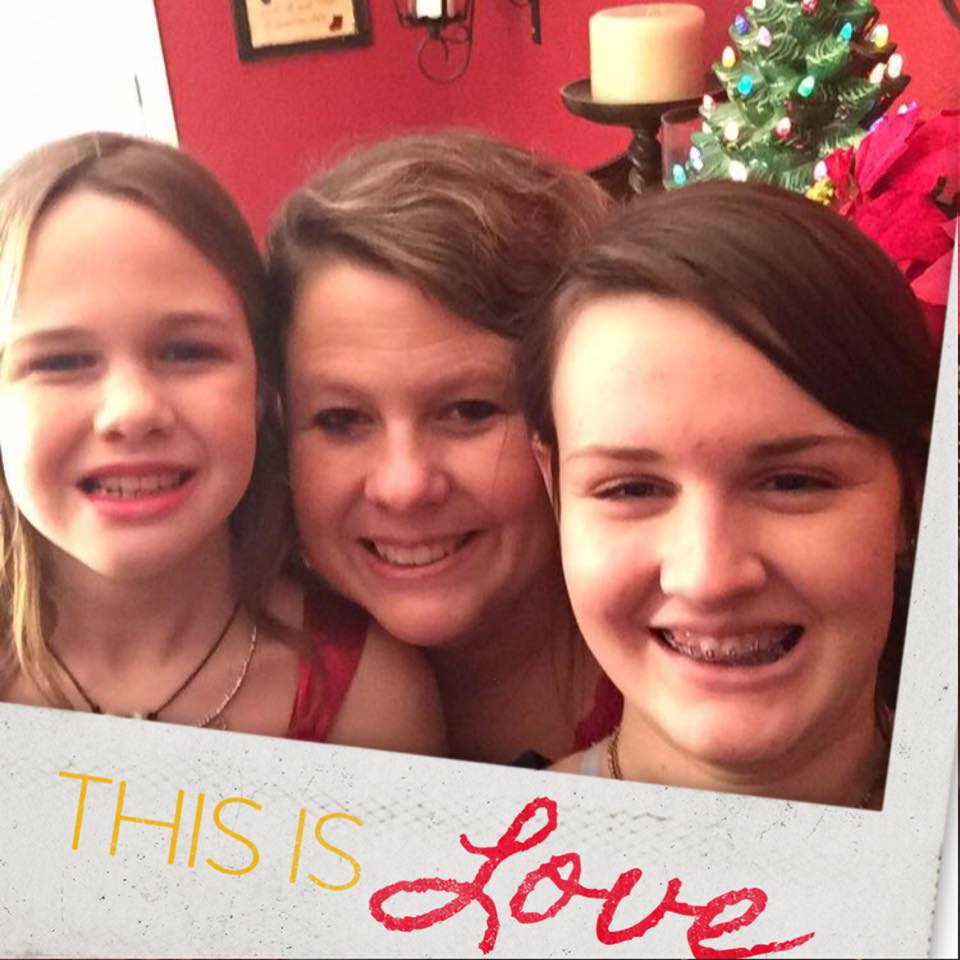 Laura Geldmier-Anderson, Flower Mound, Texas wife gets naked