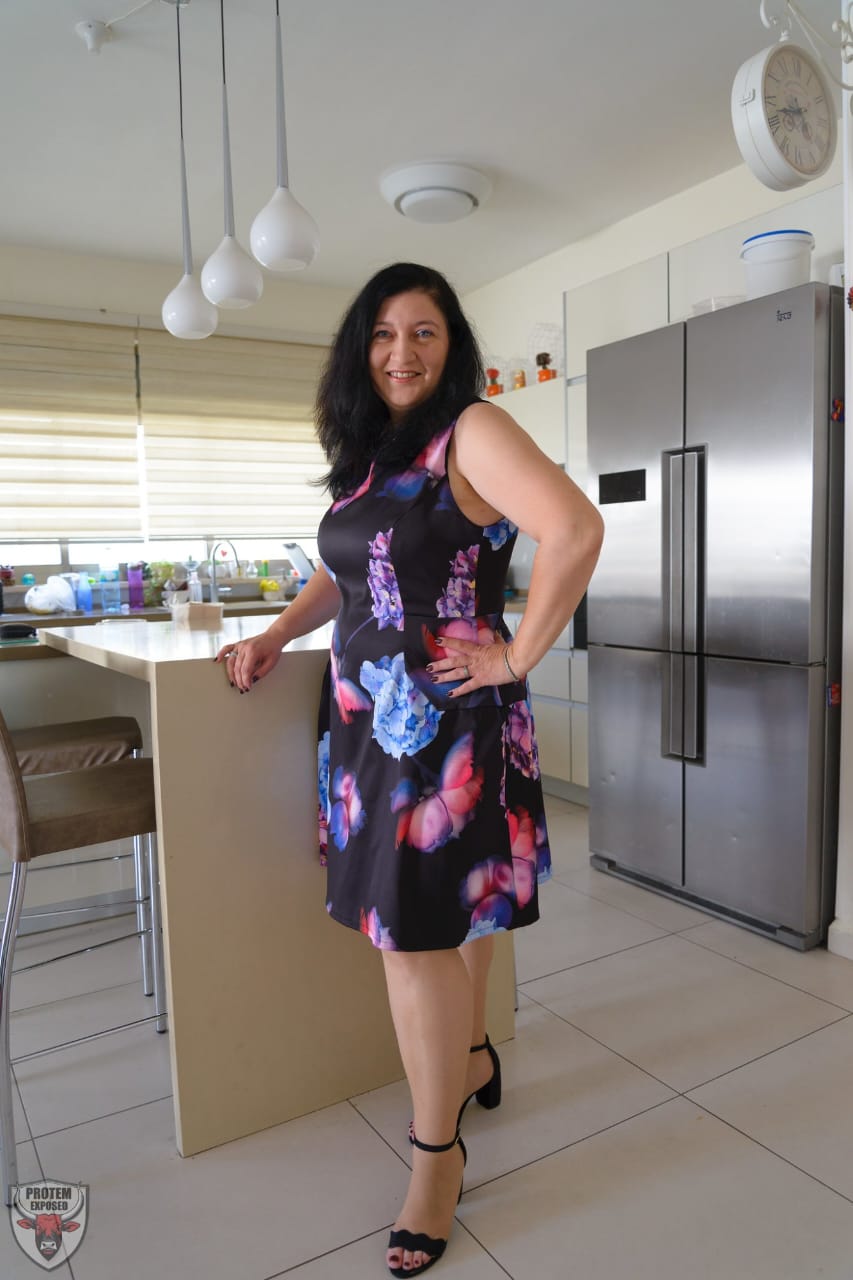 Anna Bi Jewish swinging wife lives in Haifa