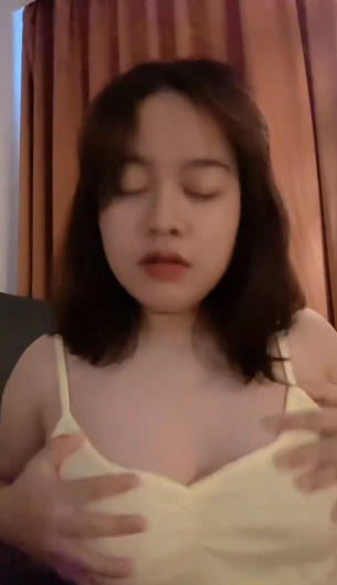 Hot Hot Hot Girl 104