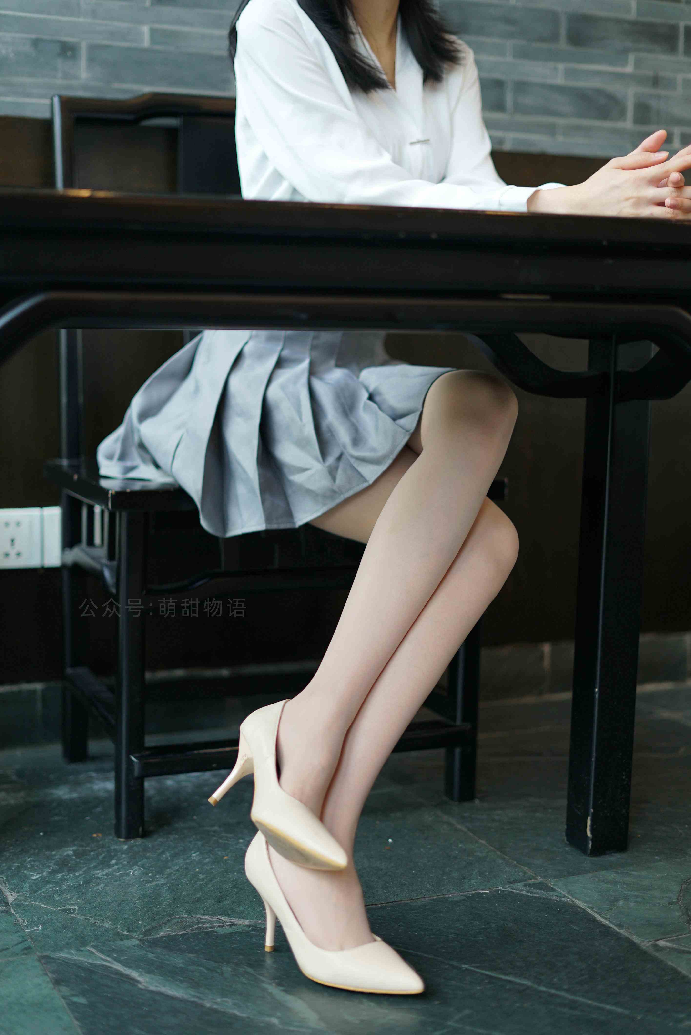 China Beauty Legs and feet 1621