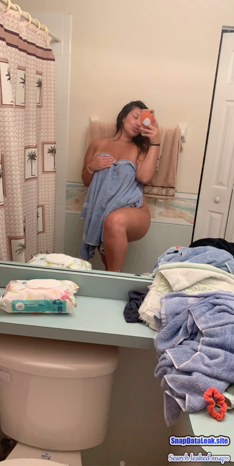 Blonde Pawg Teen Exposed