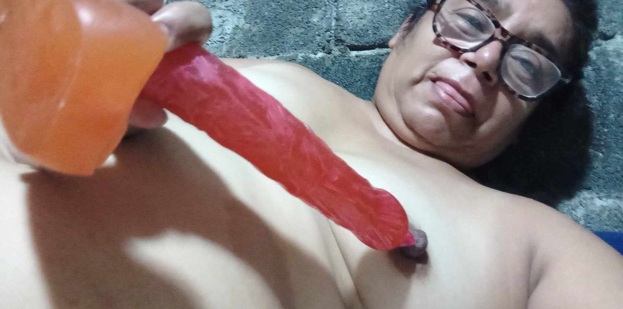 Veterana adicta al sexo