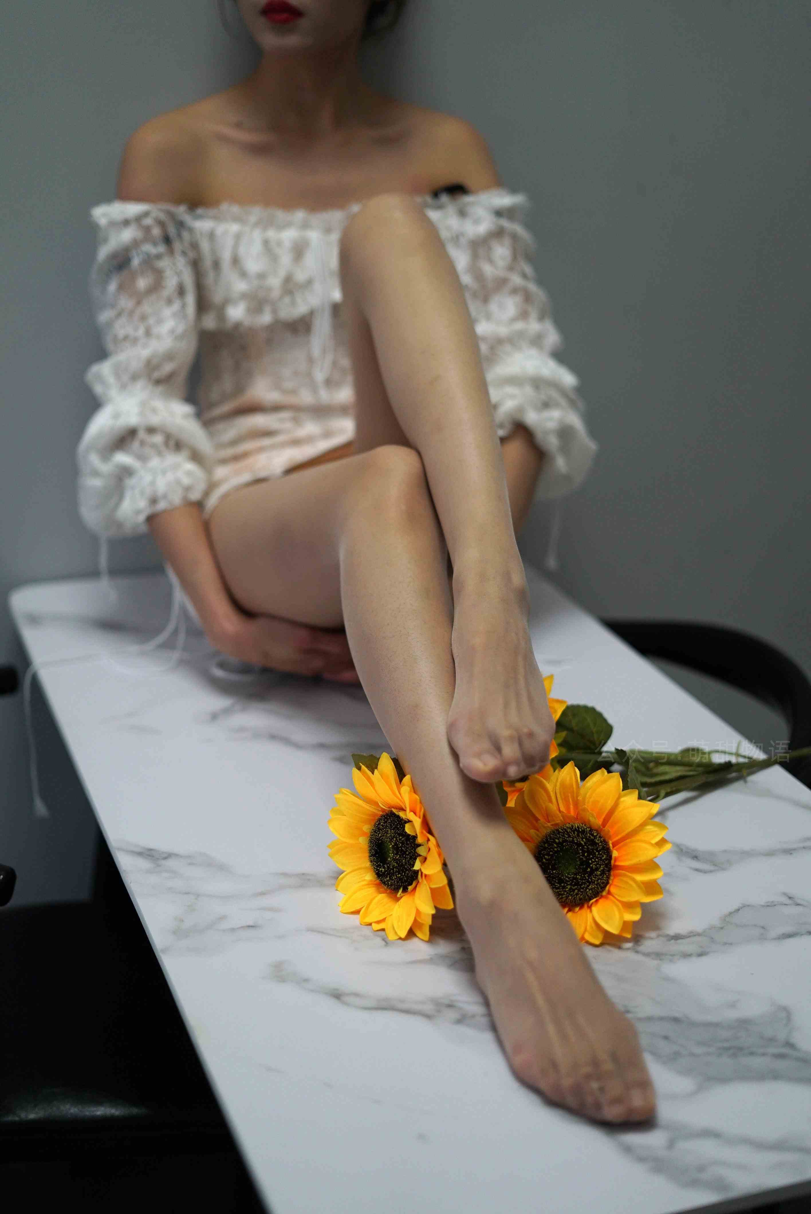 China Beauty Legs and feet 1632