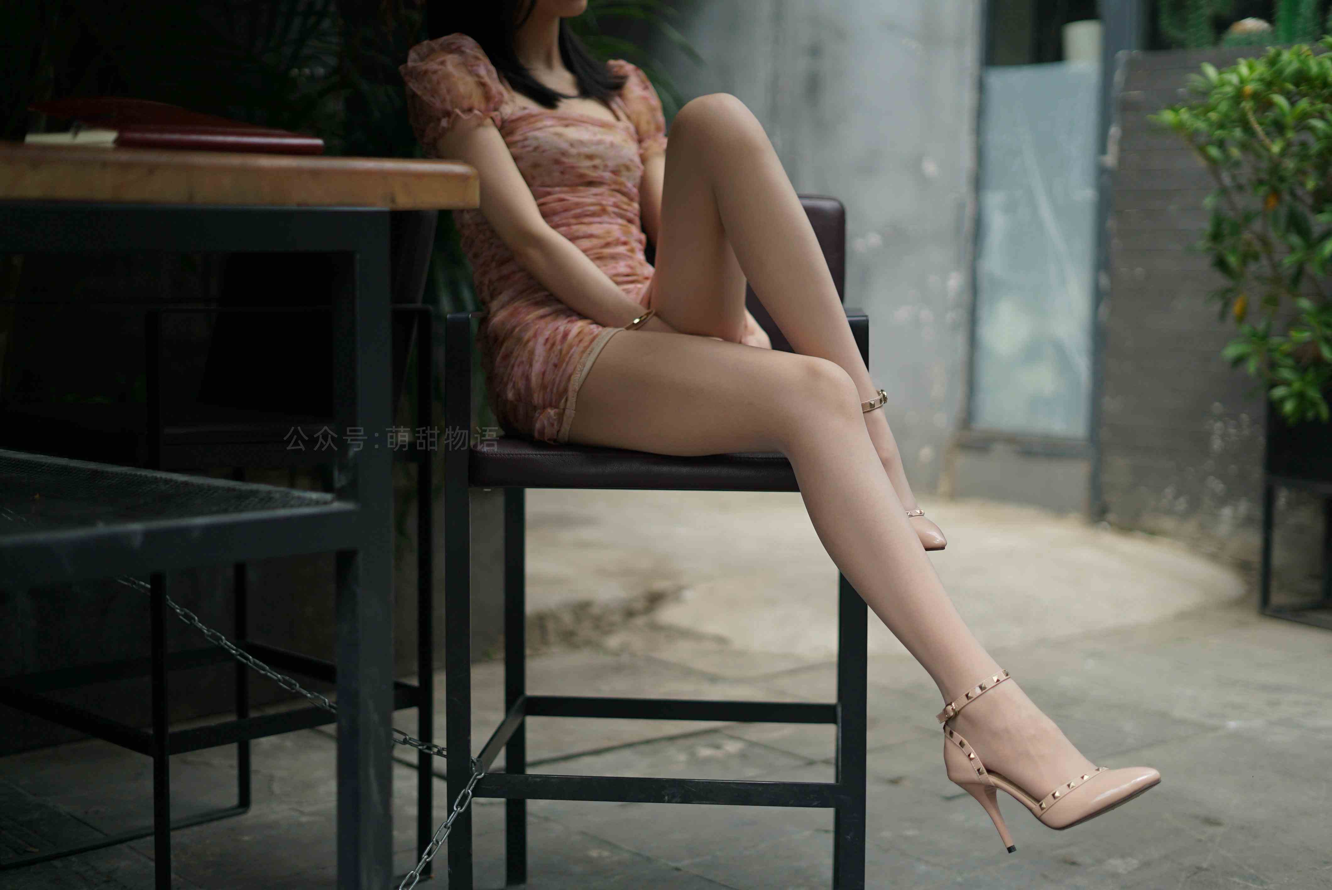 China Beauty Legs and feet 1635