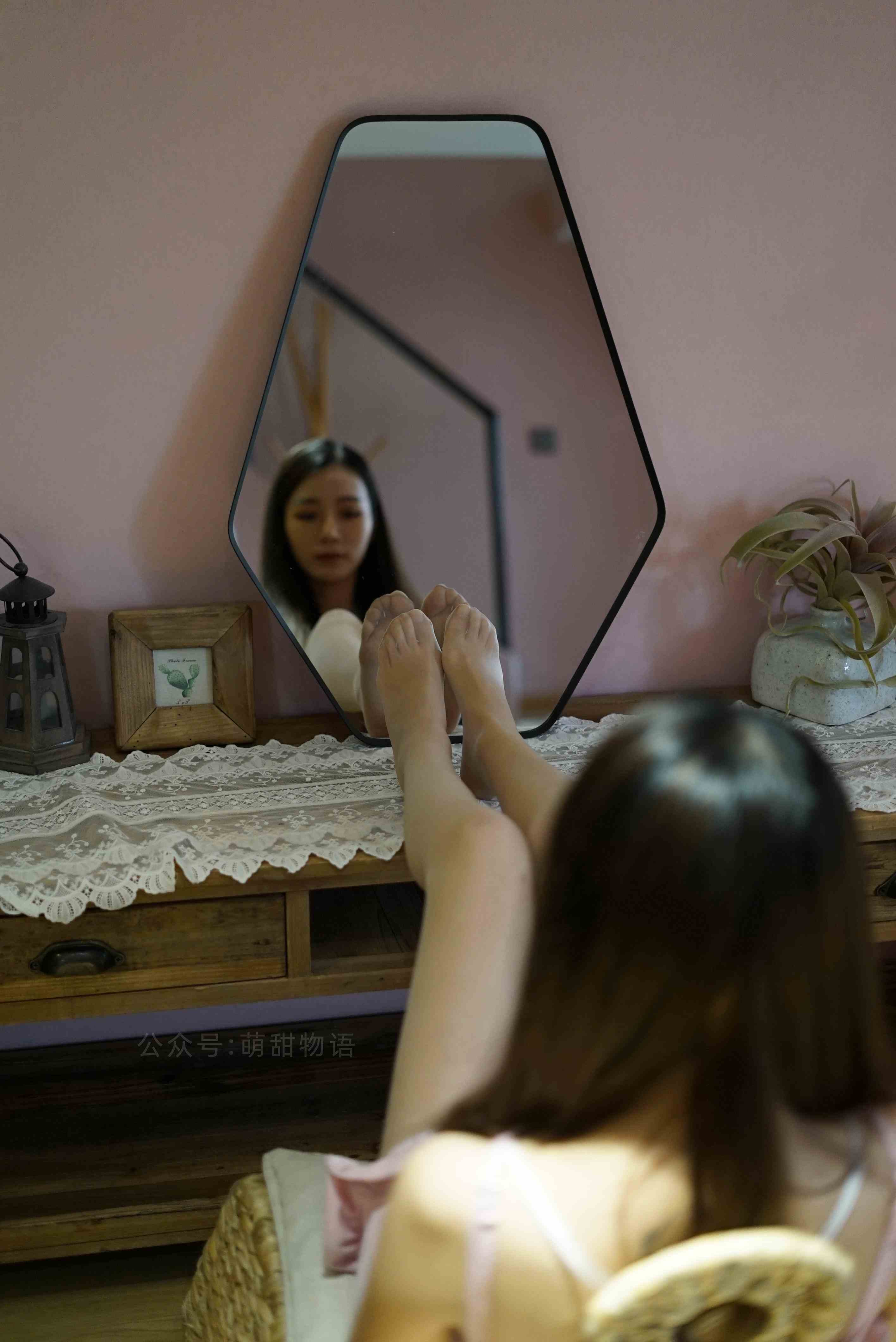 China Beauty Legs and feet 1636