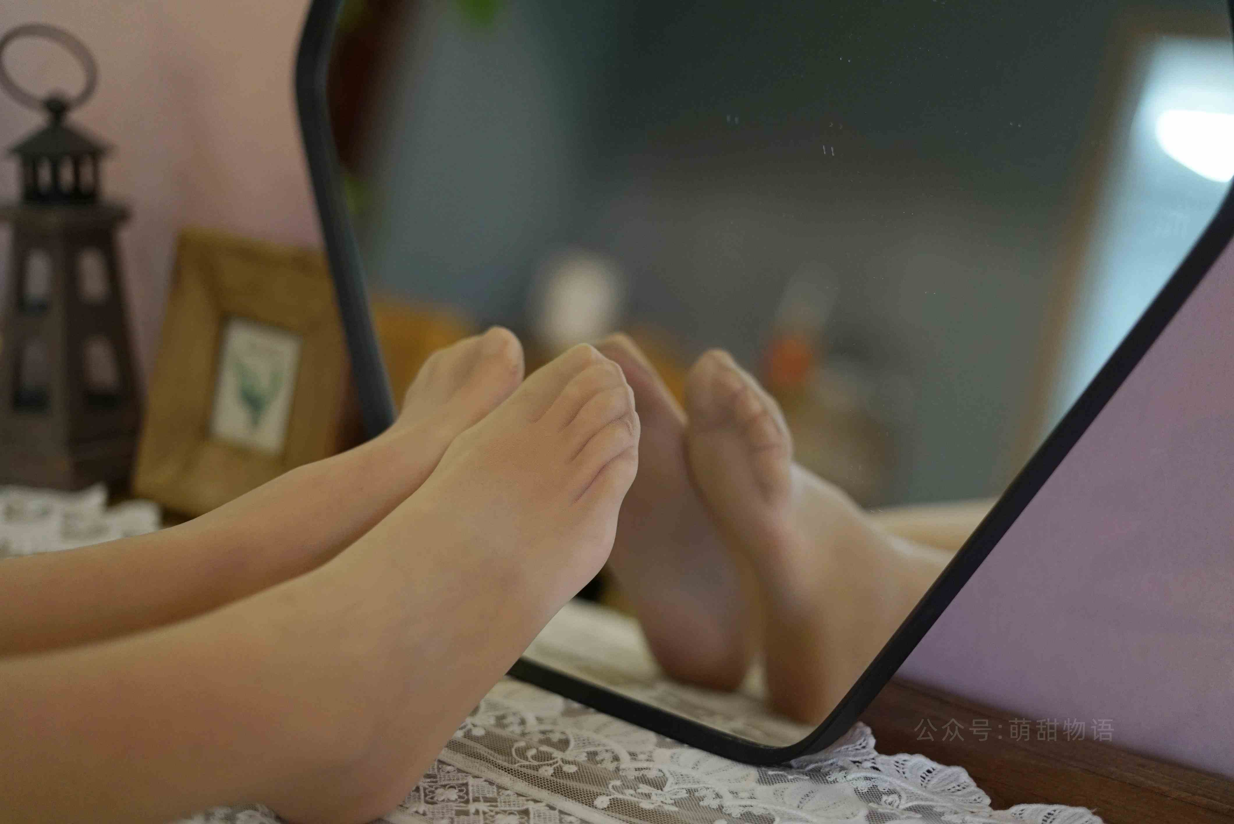 China Beauty Legs and feet 1636