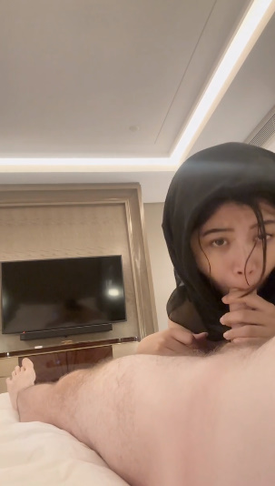 Hot Hot Hot Girl 105