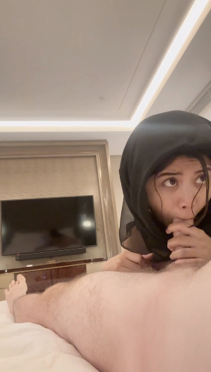 Hot Hot Hot Girl 105