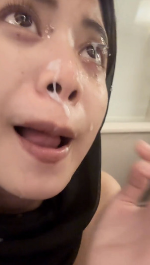 Hot Hot Hot Girl 105