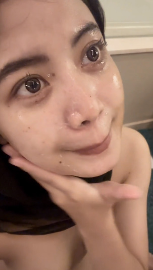 Hot Hot Hot Girl 105