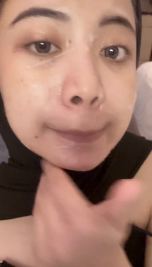 Hot Hot Hot Girl 105