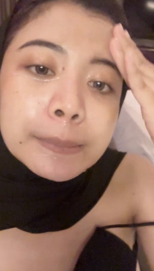 Hot Hot Hot Girl 105