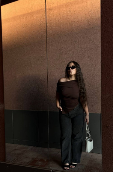 Hot Hot Hot Girl 109