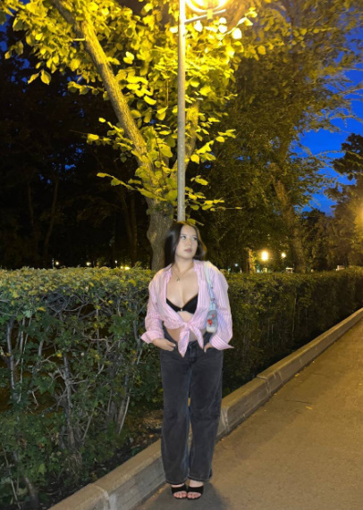 Hot Hot Hot Girl 109