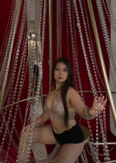 Hot Hot Hot Girl 109