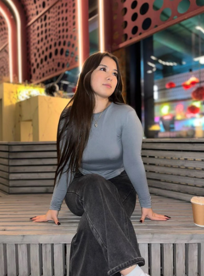 Hot Hot Hot Girl 109