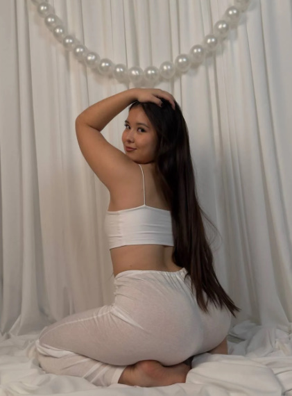 Hot Hot Hot Girl 109