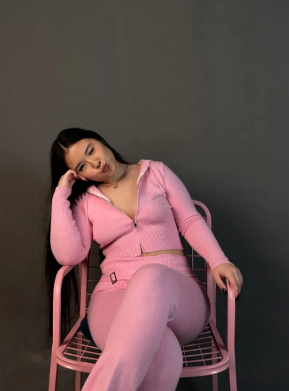 Hot Hot Hot Girl 109