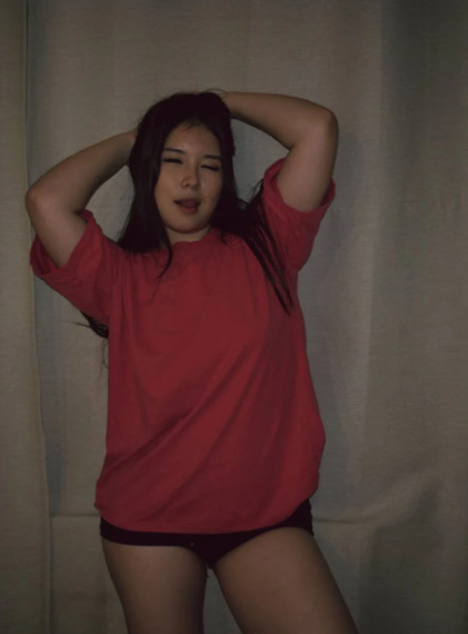 Hot Hot Hot Girl 109