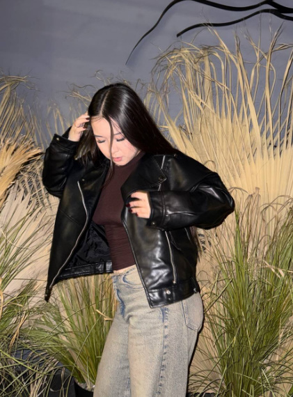 Hot Hot Hot Girl 109