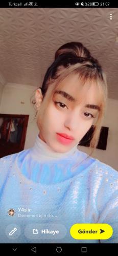 New revealing photos of Turkish girl Hasret