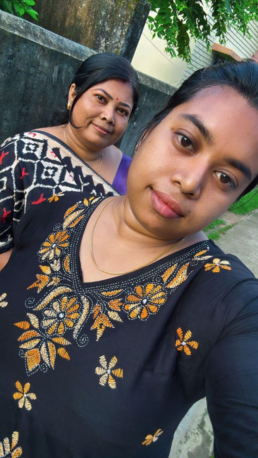 Desi boudi real lesbian couple