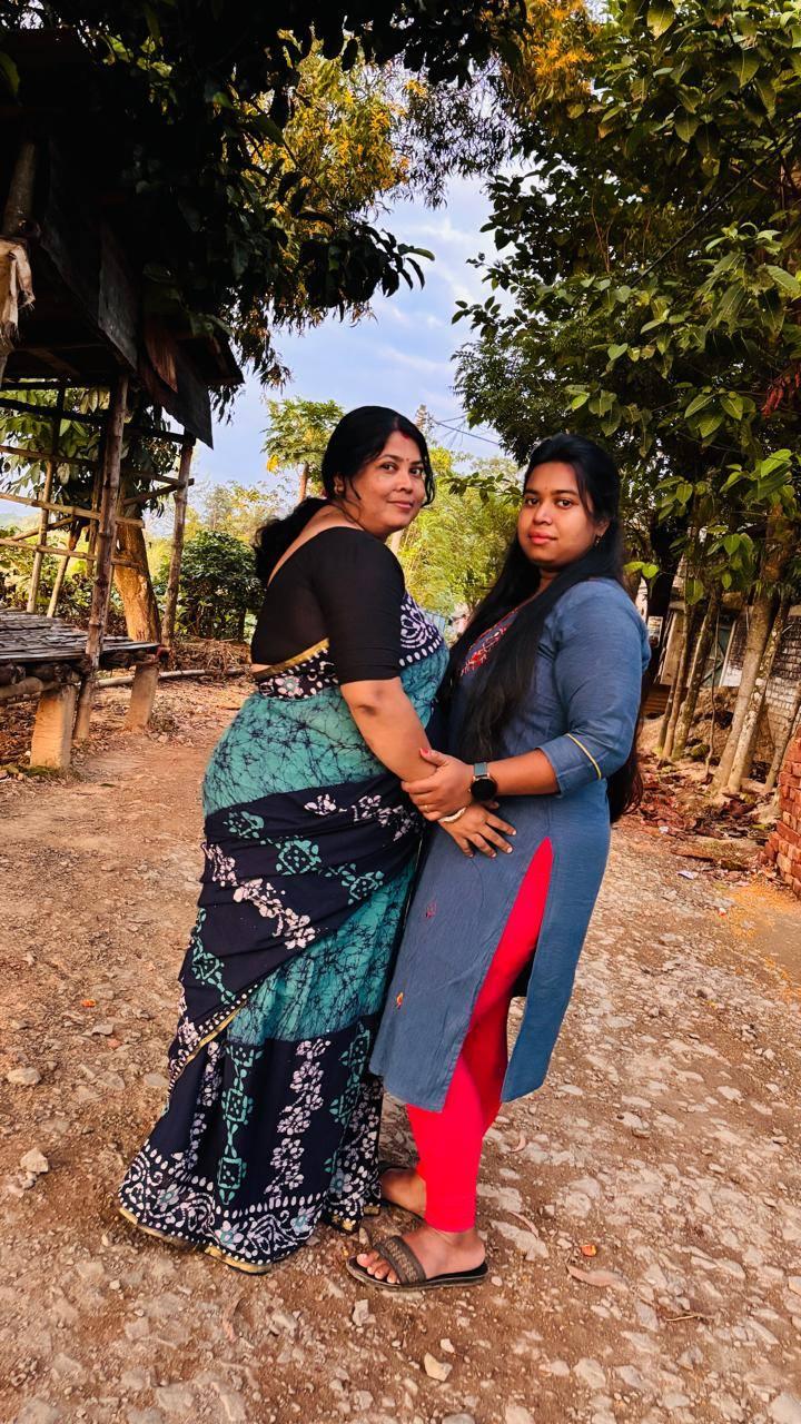 Desi boudi real lesbian couple