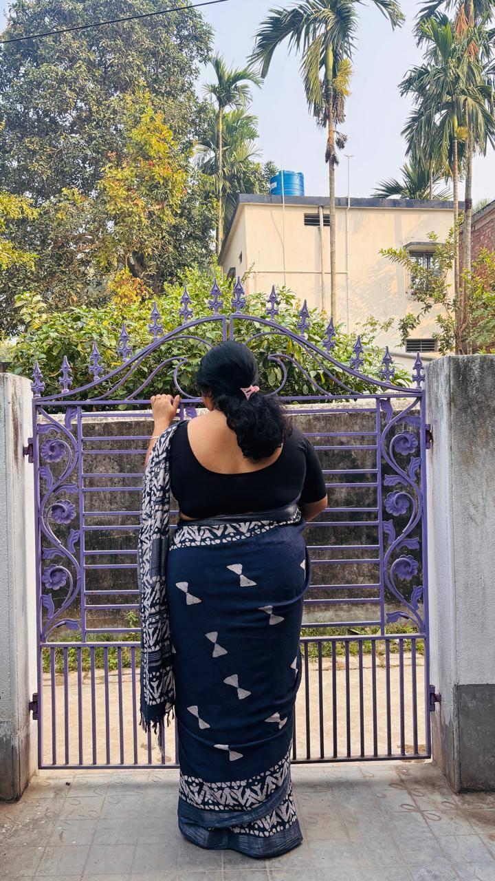 Desi boudi real lesbian couple