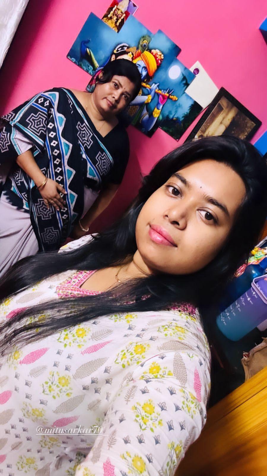 Desi boudi real lesbian couple