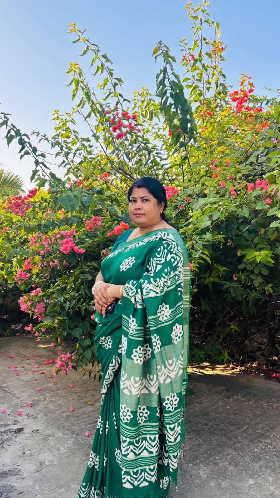 Desi boudi real lesbian couple