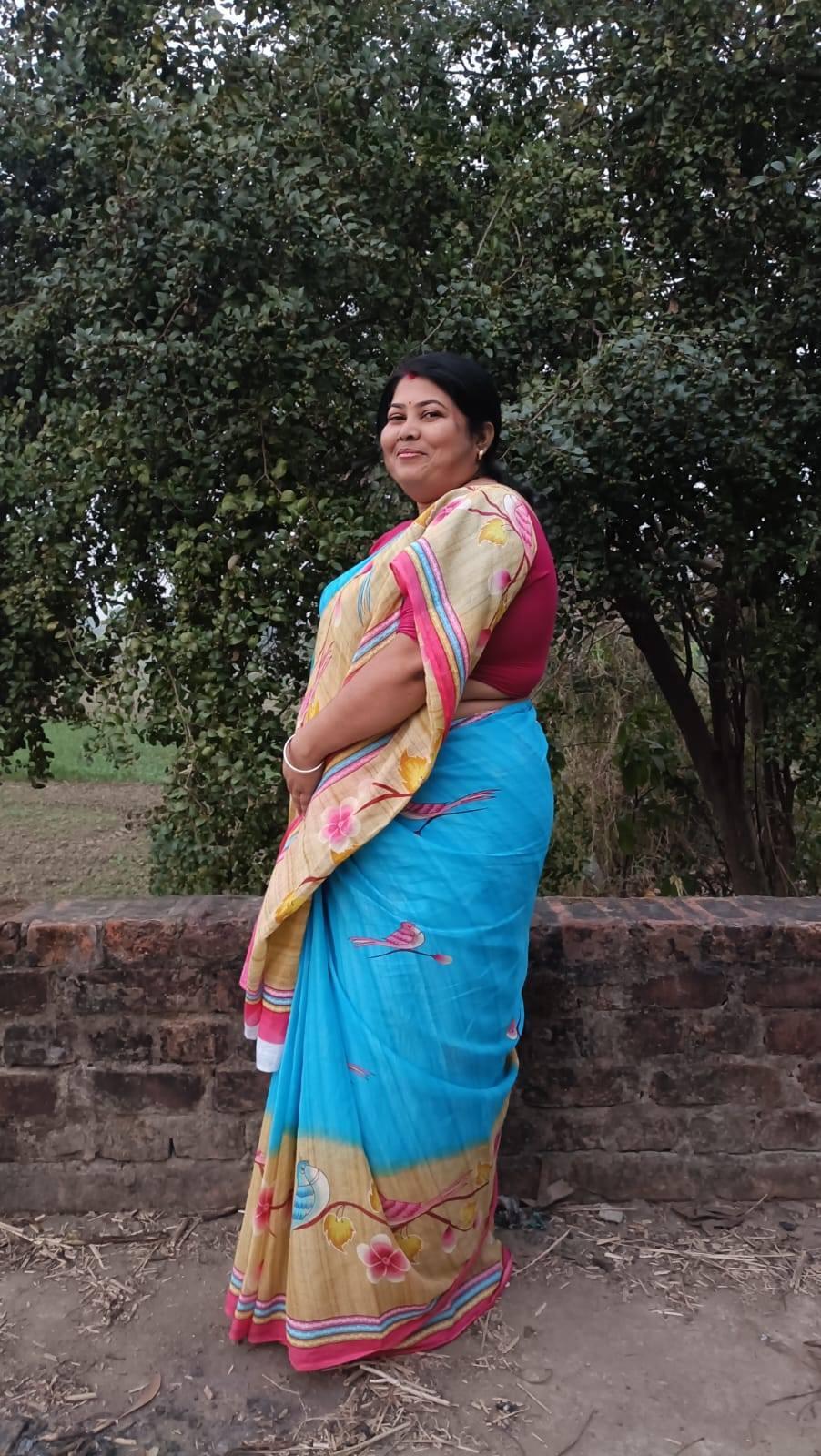 Desi boudi real lesbian couple