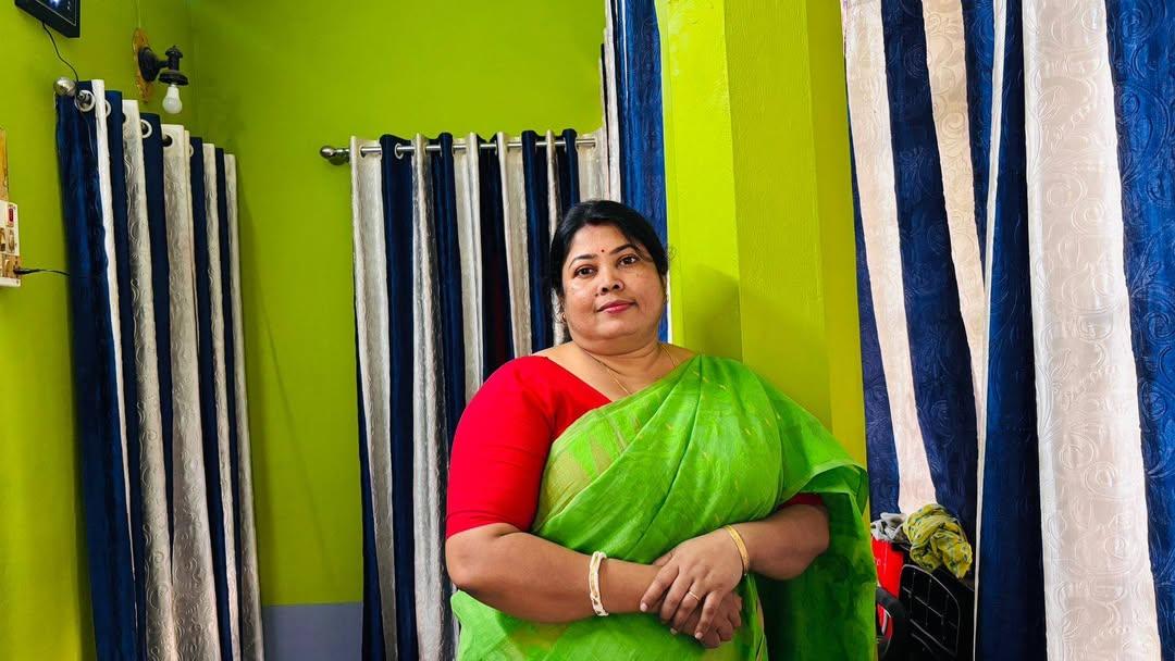 Desi boudi real lesbian couple