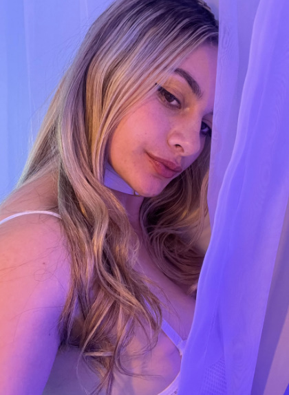 Hot Hot Hot Girl 112