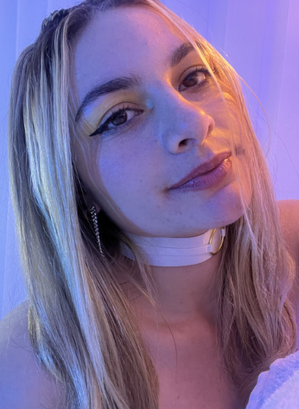 Hot Hot Hot Girl 112