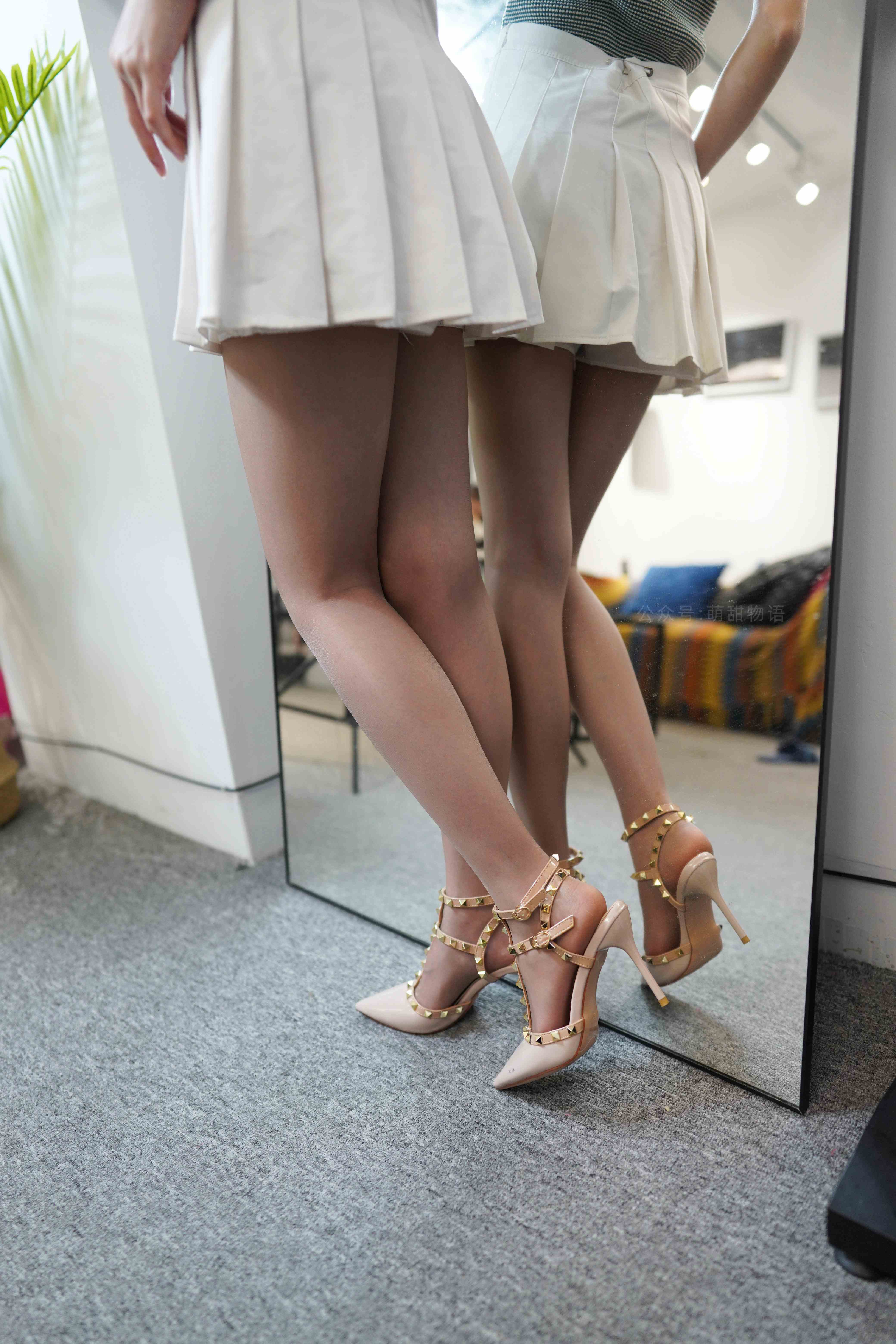 China Beauty Legs and feet 1647