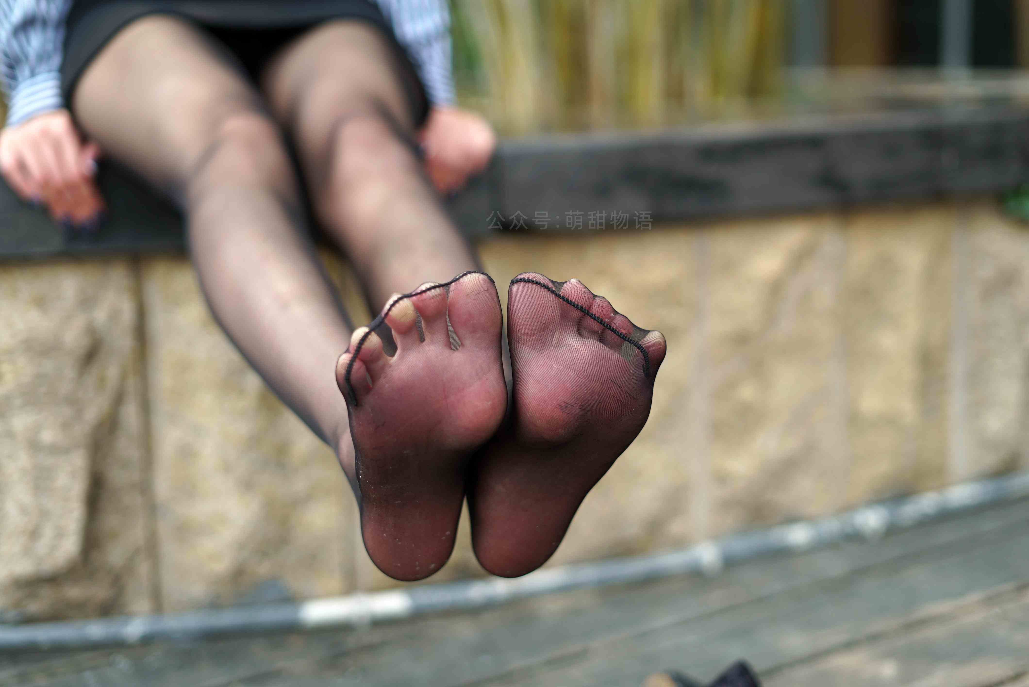 China Beauty Legs and feet 1650