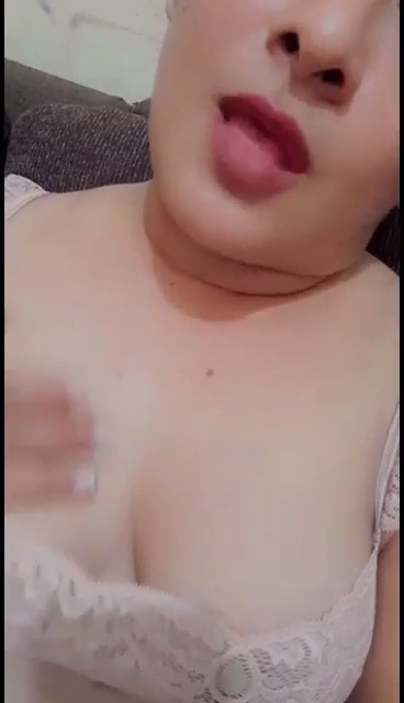 luciendo sexosa Tetas 36C de Michoacan