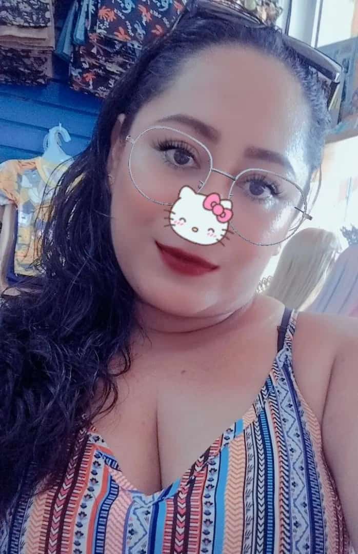 luciendo sexosa Tetas 36C de Michoacan