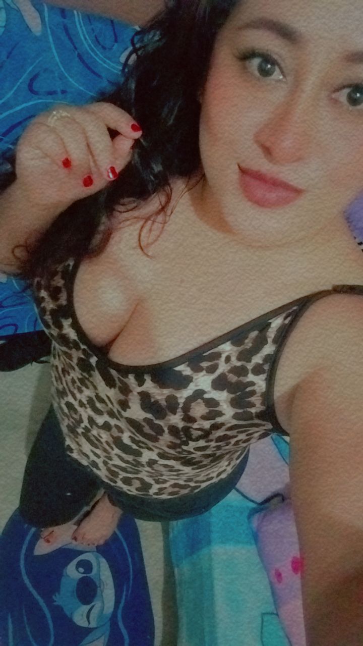 luciendo sexosa Tetas 36C de Michoacan