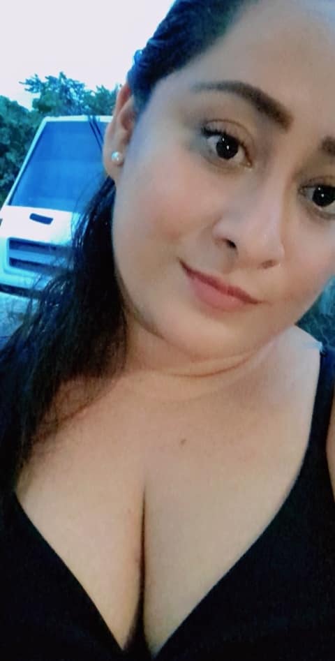 luciendo sexosa Tetas 36C de Michoacan