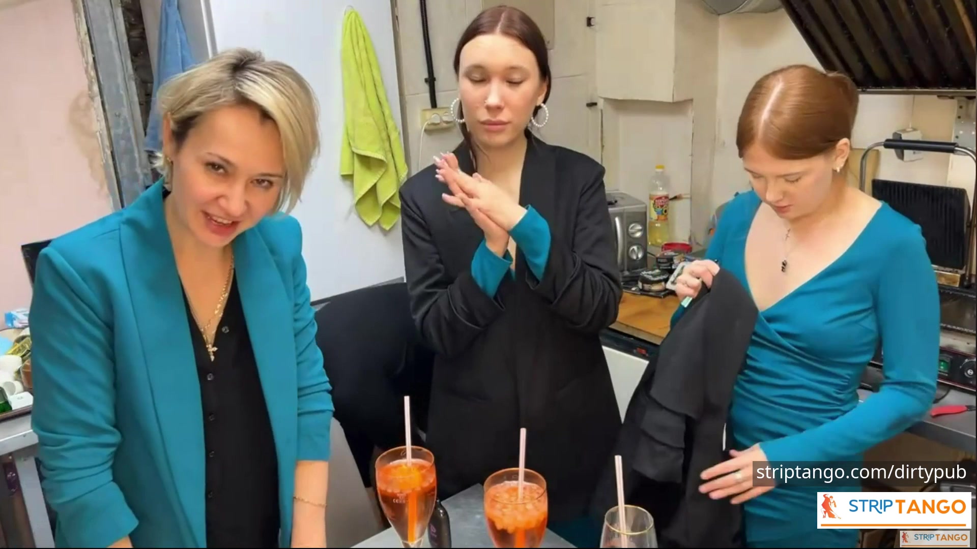 `DirtyPub Looks Like a Normal Bar but Inside 4 Girls Wear I