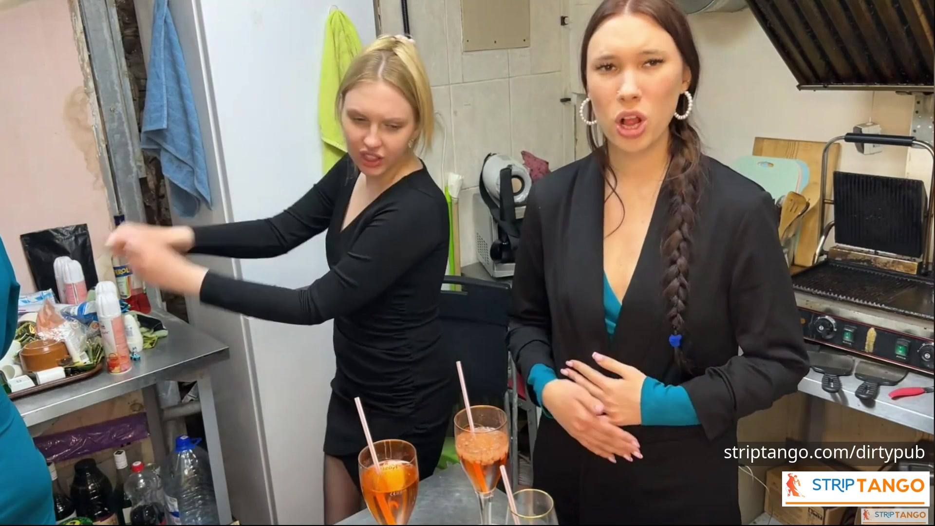 `DirtyPub Looks Like a Normal Bar but Inside 4 Girls Wear I