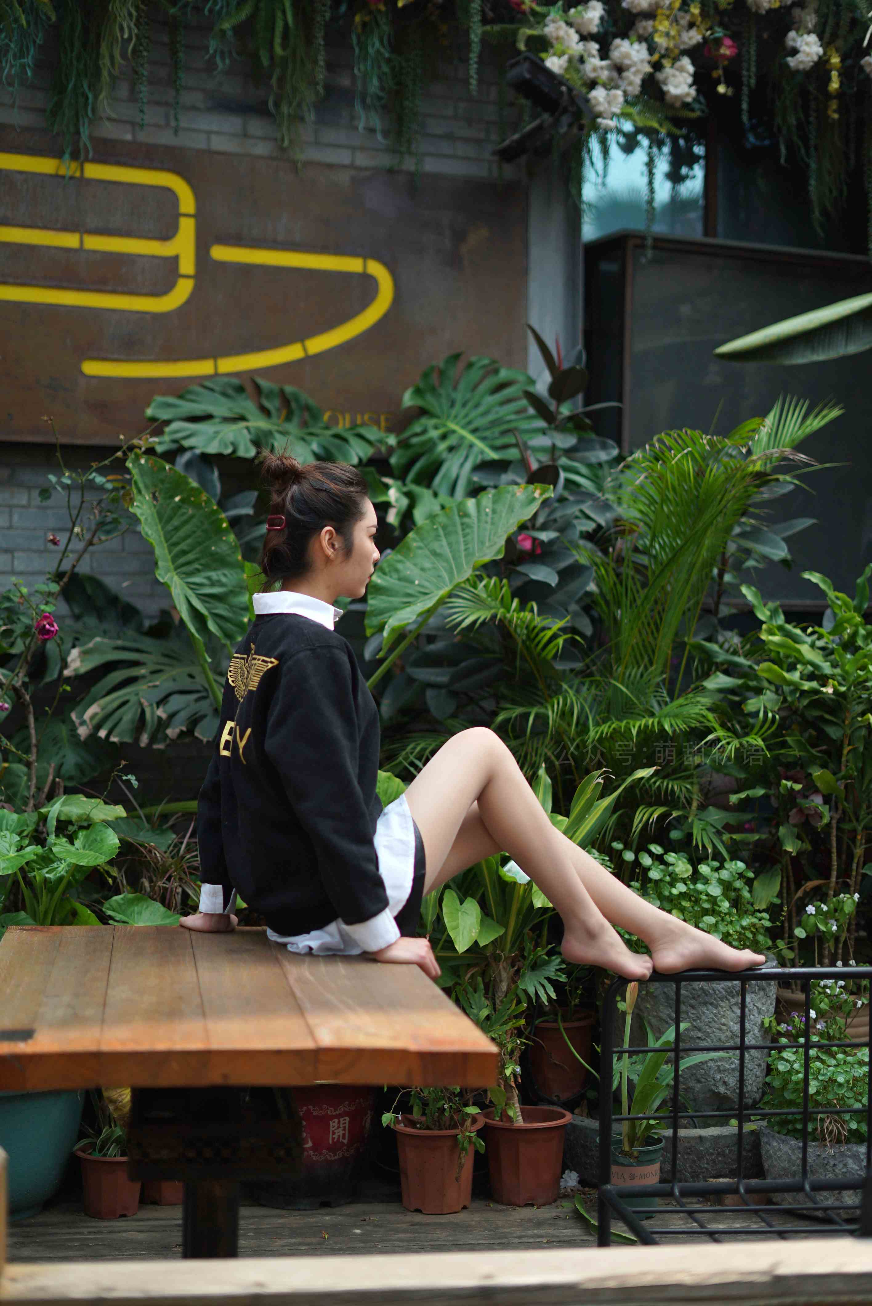 China Beauty Legs and feet 1654