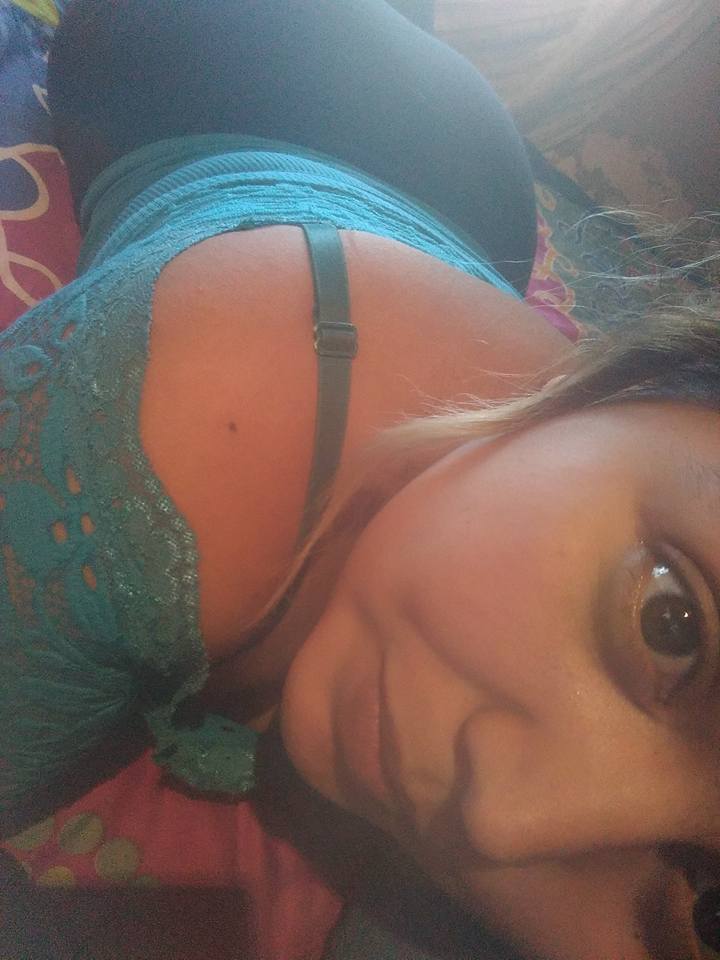 Una gordita tetona clásico bien cachonda