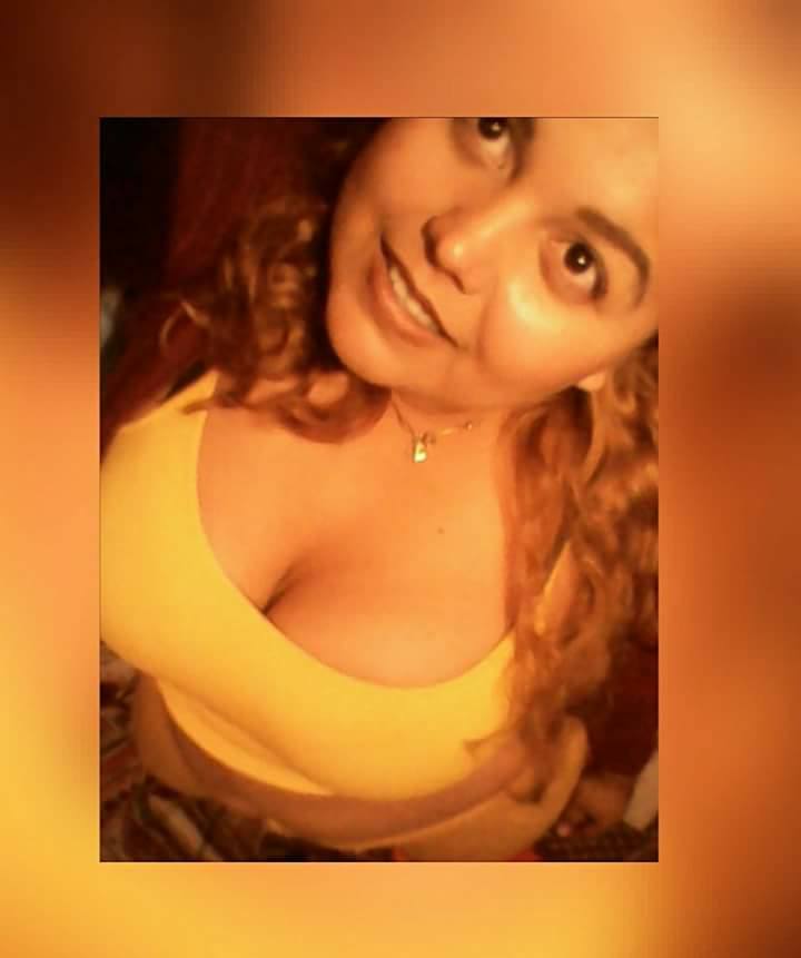 Una gordita tetona clásico bien cachonda