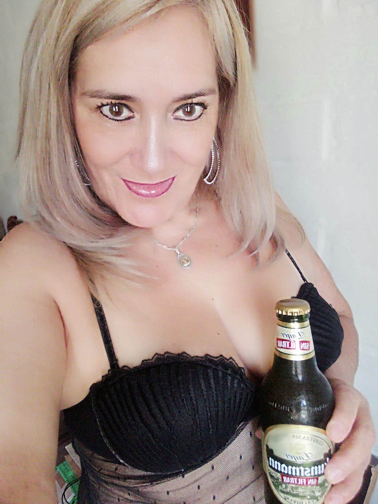 Susana Altamirano - Betty Altamirano - Betty Aravena